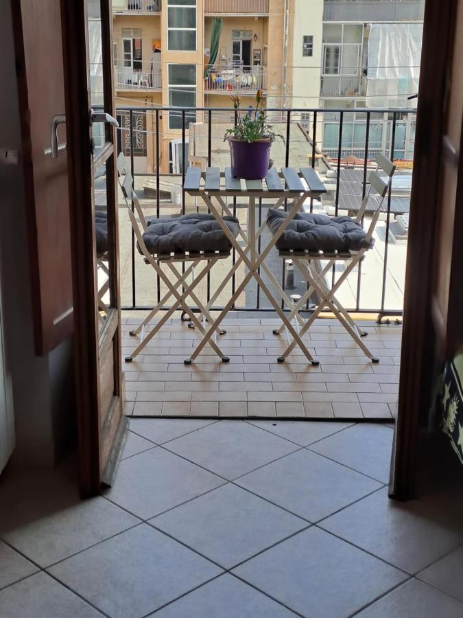 Cozy Family Home: Shared Apartment Near City Center Turin Exterior photo
